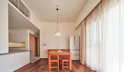 Three-Bedroom Premium Apartment with Balcony