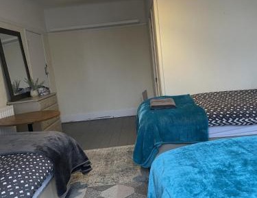 Triple Room with Shared Bathroom