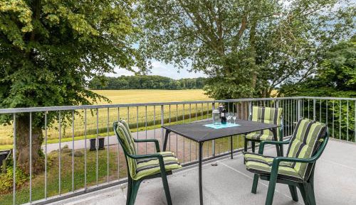 Three-Bedroom Superior Apartment