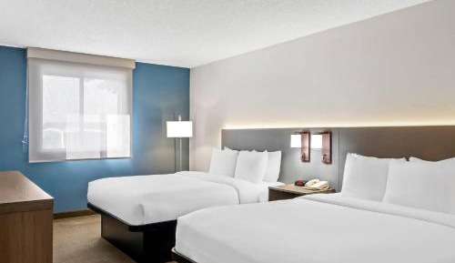 Standard Room, 2 Queen Beds, Non Smoking