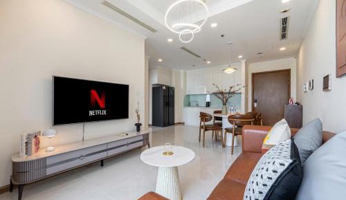 One-Bedroom Apartment with Balcony