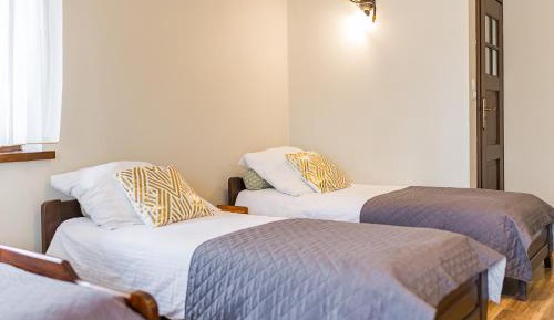 Quadruple Room with Terrace