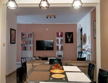 One-Bedroom Apartment - Sea Side