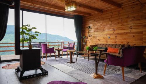 Deluxe Bungalow