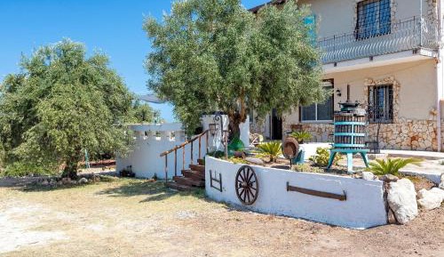 Villa with Sea View