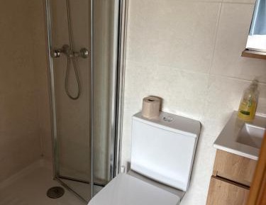 Deluxe Double Room with Shower