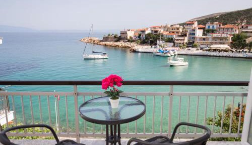 Studio Apartment with Sea View