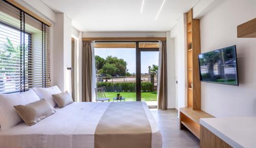 Deluxe Double Room with Sea View