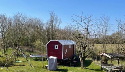 Apartment with Garden View