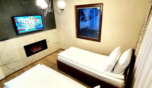Economy Twin Room