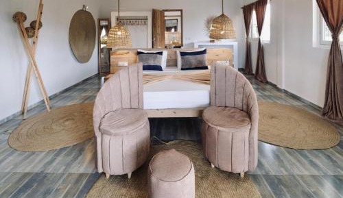 Deluxe Suite with Sea View