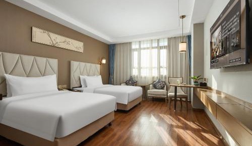 Twin Room with Shower