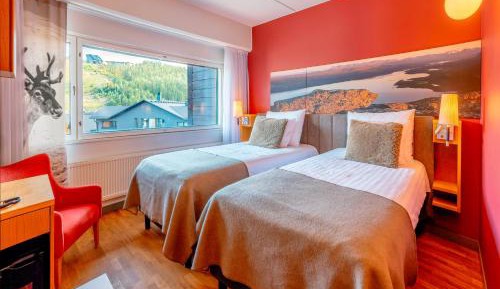 Superior Twin Room with Sauna