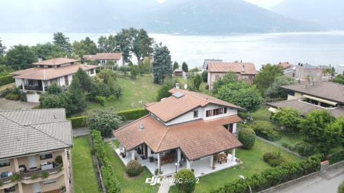 Four-Bedroom Holiday Home