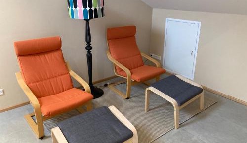 One-Bedroom Apartment with Balcony