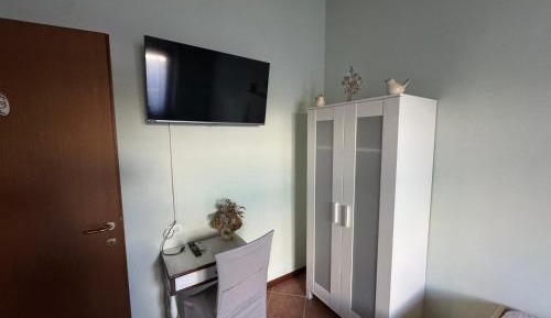 Twin Room with Private Bathroom