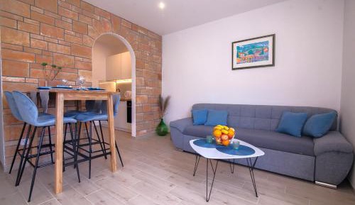 Apartment with Terrace