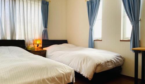 Twin Room with Shared Bathroom