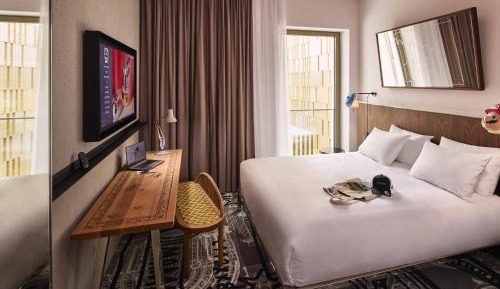 Medium Mama Double Room