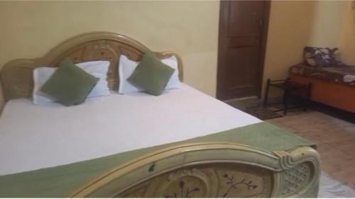 Triple Room with City View