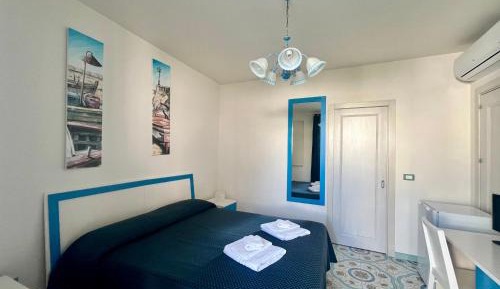 Double or Twin Room with Private Bathroom