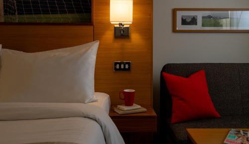 Family Room (2 Adults + 2 Children)