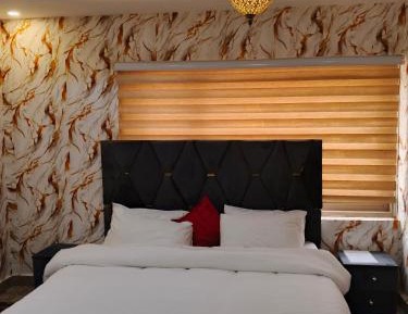 Single Room with Private Bathroom