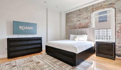 Two-Bedroom Deluxe Apartment
