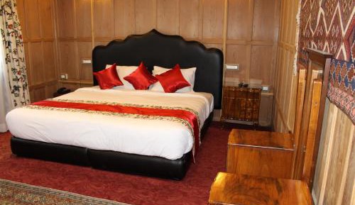 King Room with Lake View