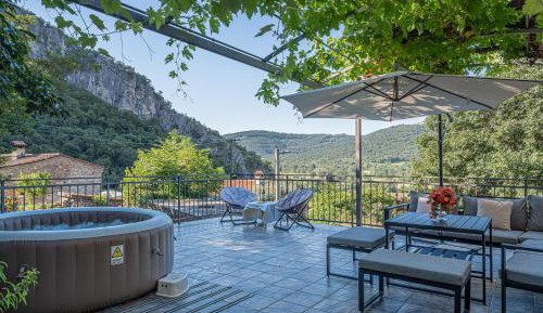 Superior Studio with Shared Terrace