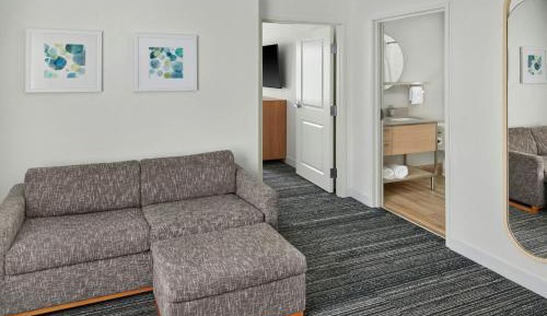 One-Bedroom Queen Suite with Sofa Bed