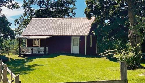 One-Bedroom Holiday Home