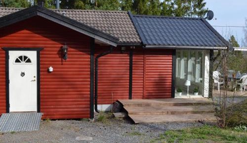 One-Bedroom Holiday Home