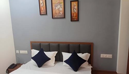 Deluxe Double Room with Bath