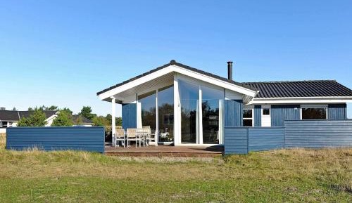 Four-Bedroom Holiday Home