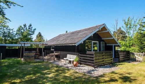 Two-Bedroom Holiday Home