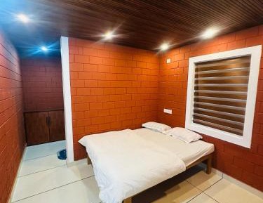 One-Bedroom Villa