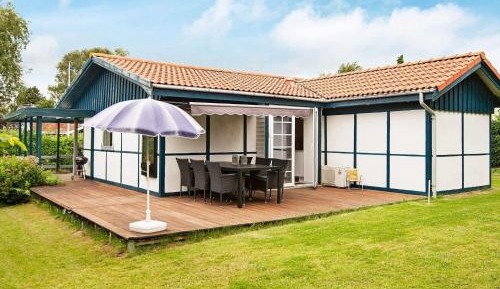 Two-Bedroom Holiday Home
