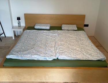Studio Apartment with King Bed