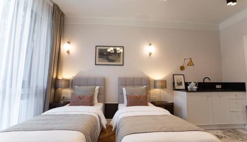 Deluxe Apartment with 2 bedrooms and balcony