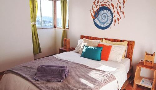 Double Room with Private Bathroom and Sea View