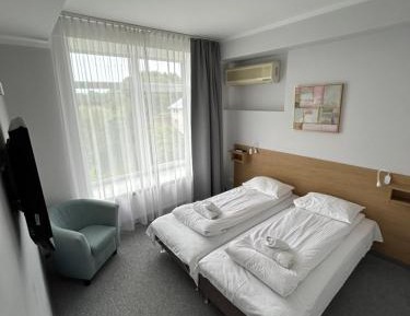 Triple Room with View