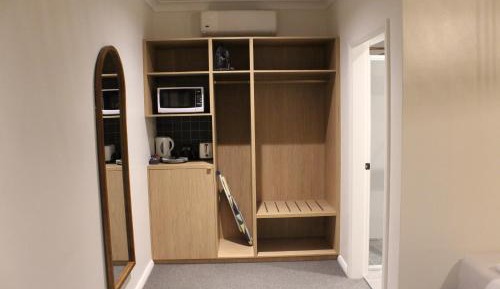 Deluxe Double & Single Room