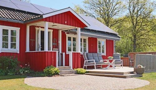 Four-Bedroom Holiday Home