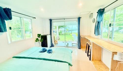 Double Room with Balcony and Sea View