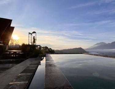 Double Room with Mountain View