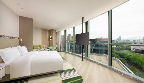 Premium King Room
