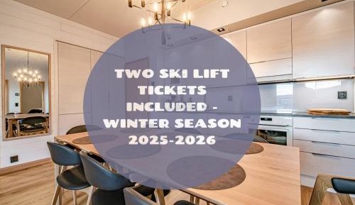 Three-Bedroom Apartment with Mountain View