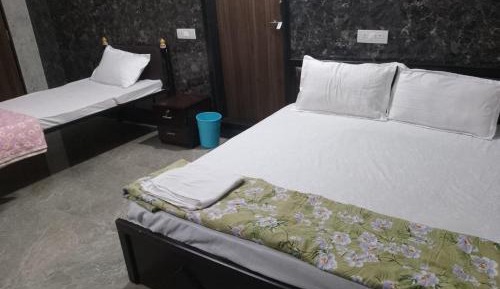 Triple Room with Bathroom