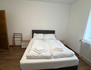 Basic Triple Room